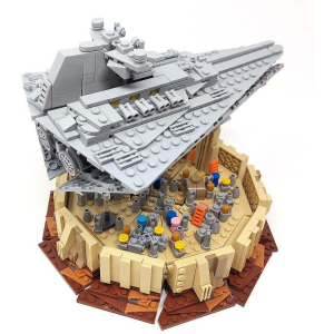 The Empire over Jedha City Diorama mit Sternenkreuzer